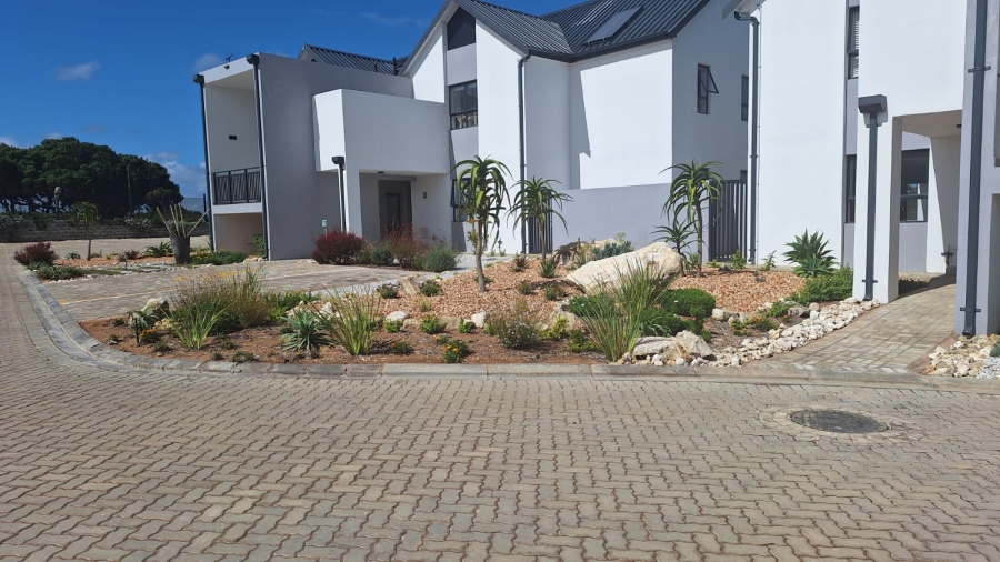 2 Bedroom Property for Sale in Stilbaai Wes Western Cape